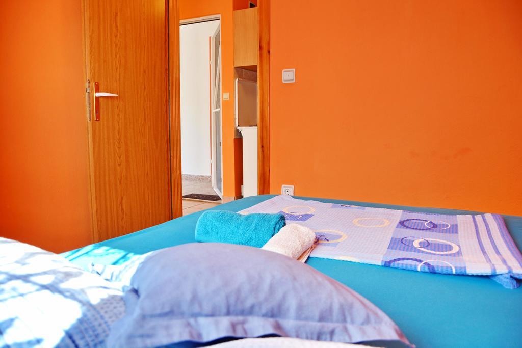 Apartments Sandra Vir Extérieur photo