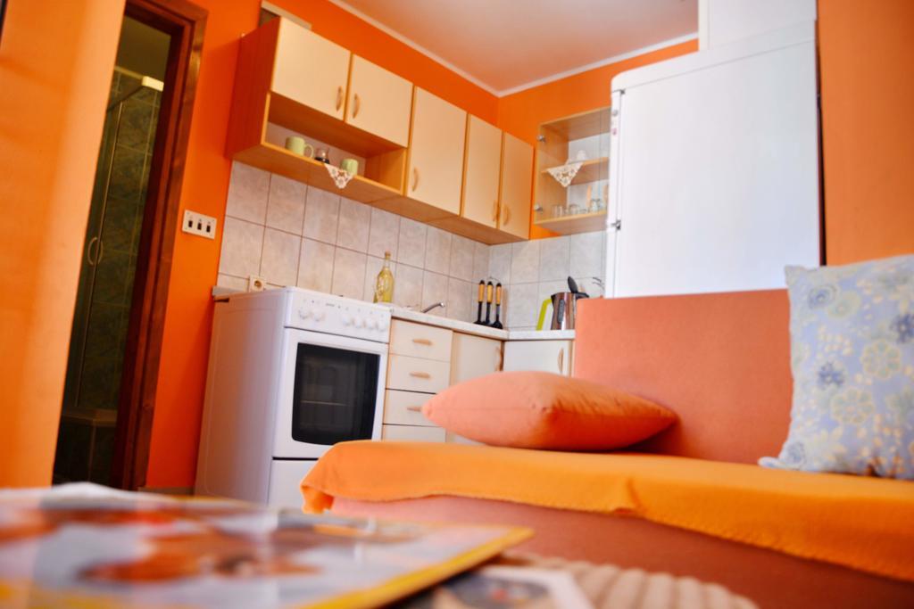 Apartments Sandra Vir Extérieur photo