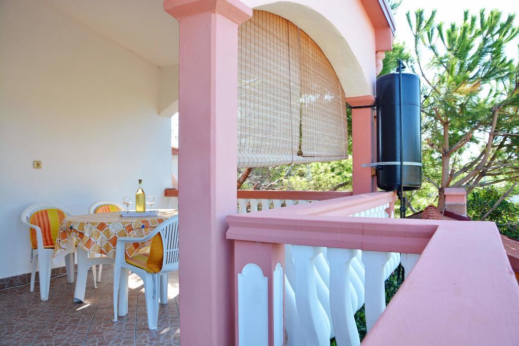 Apartments Sandra Vir Extérieur photo